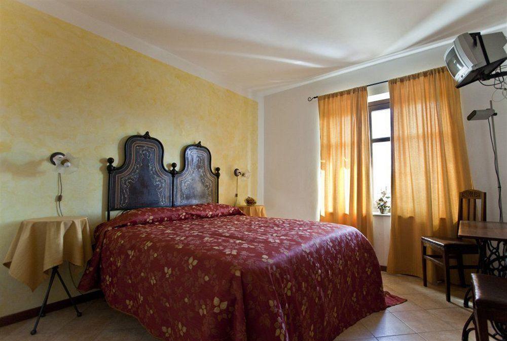 I Grilli Bed & Breakfast Castagnole delle Lanze Exterior foto